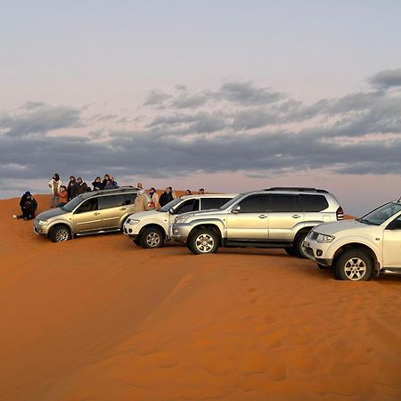 Luxury Desert Camp Hotel Мерцуга Екстериор снимка