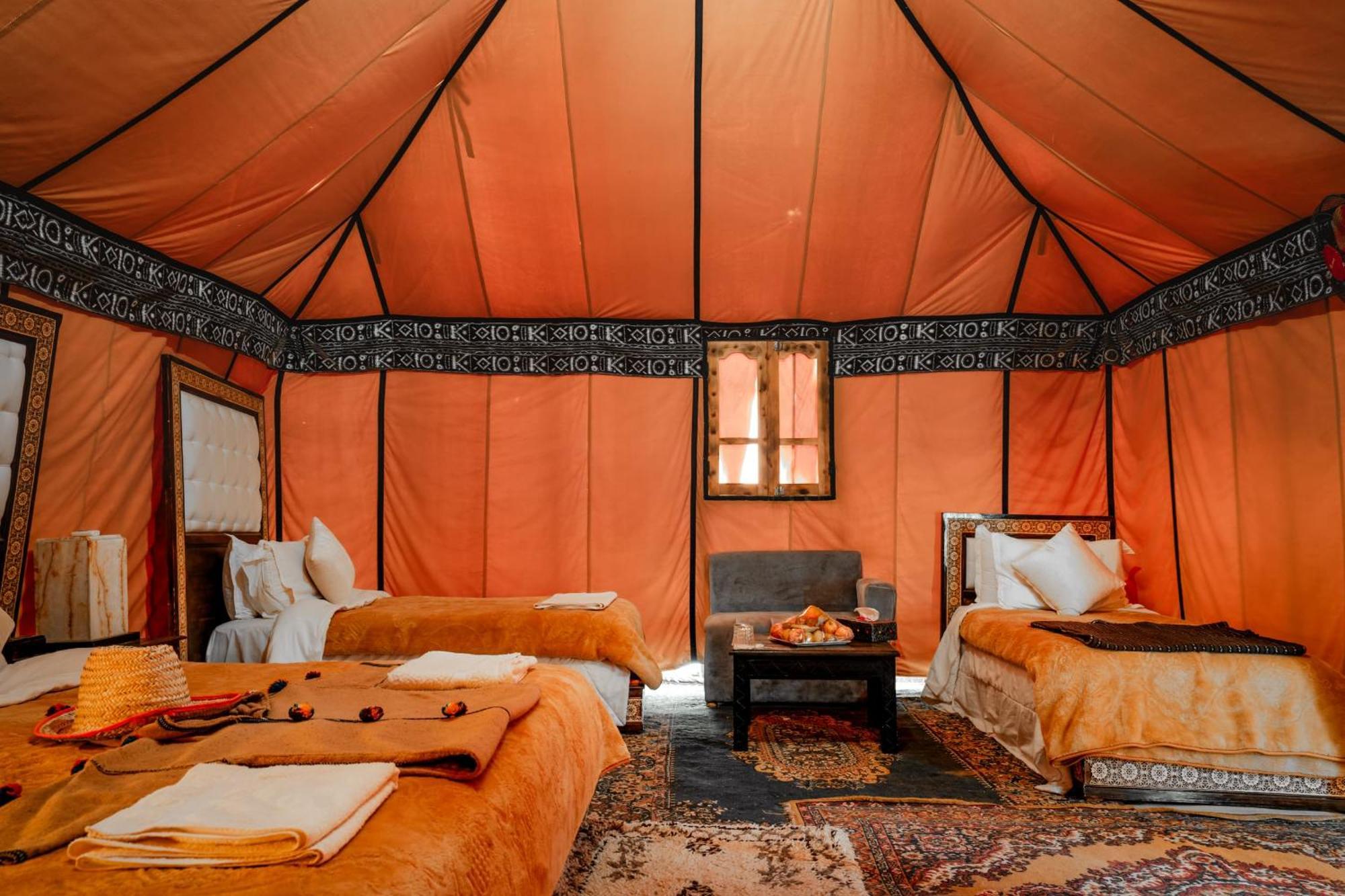 Luxury Desert Camp Hotel Мерцуга Екстериор снимка