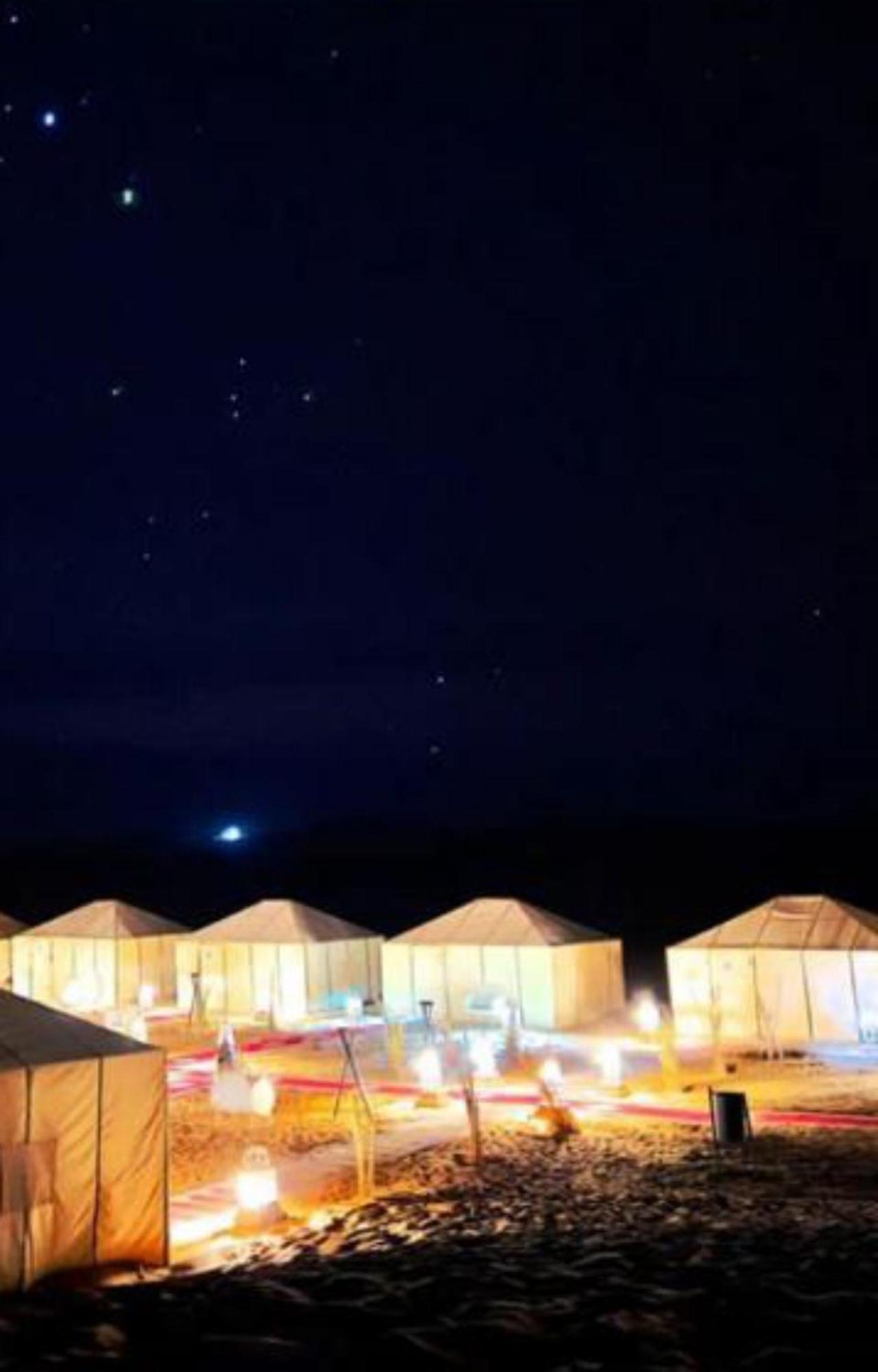 Luxury Desert Camp Hotel Мерцуга Екстериор снимка