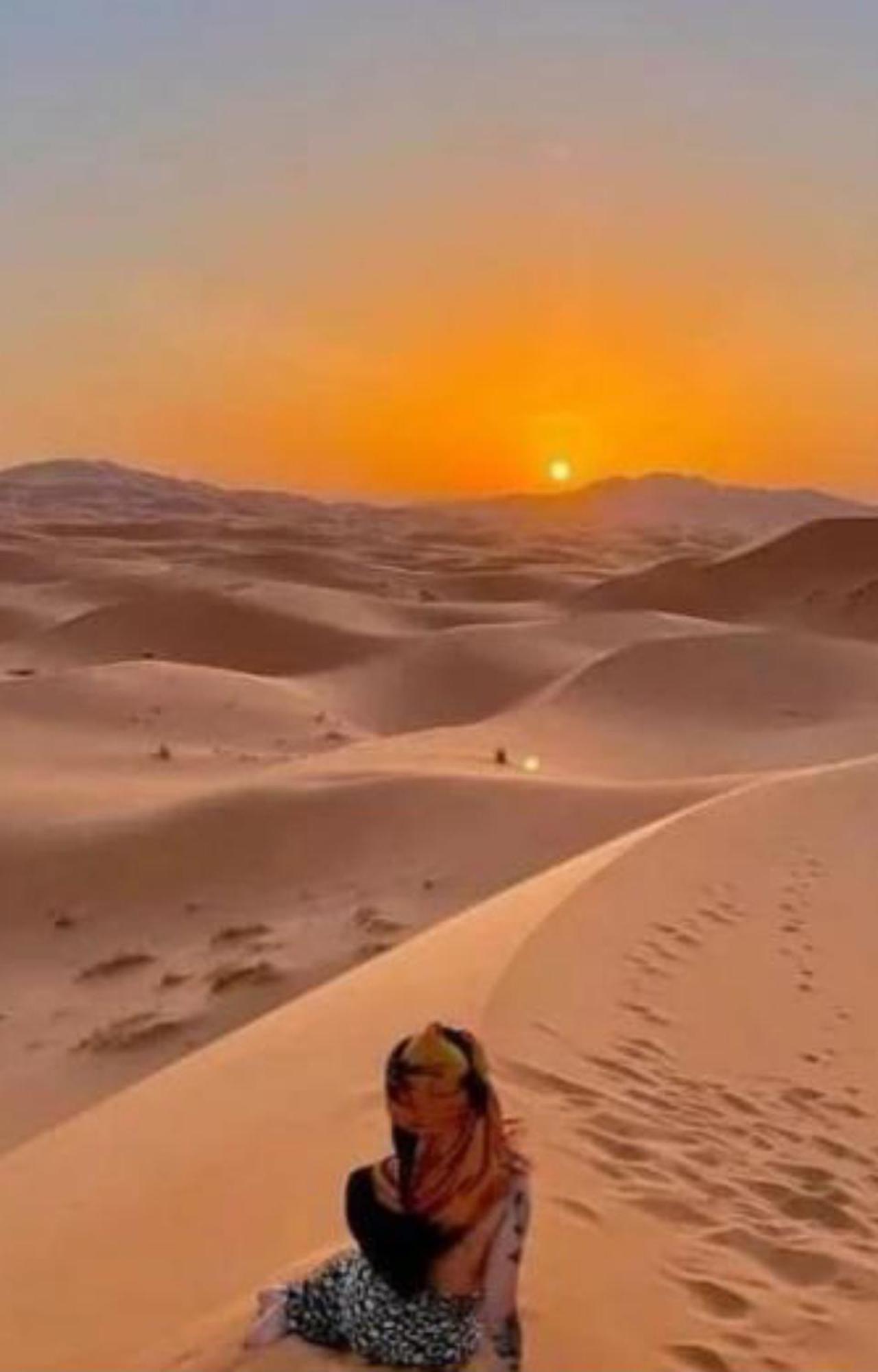 Luxury Desert Camp Мерцуга Екстериор снимка