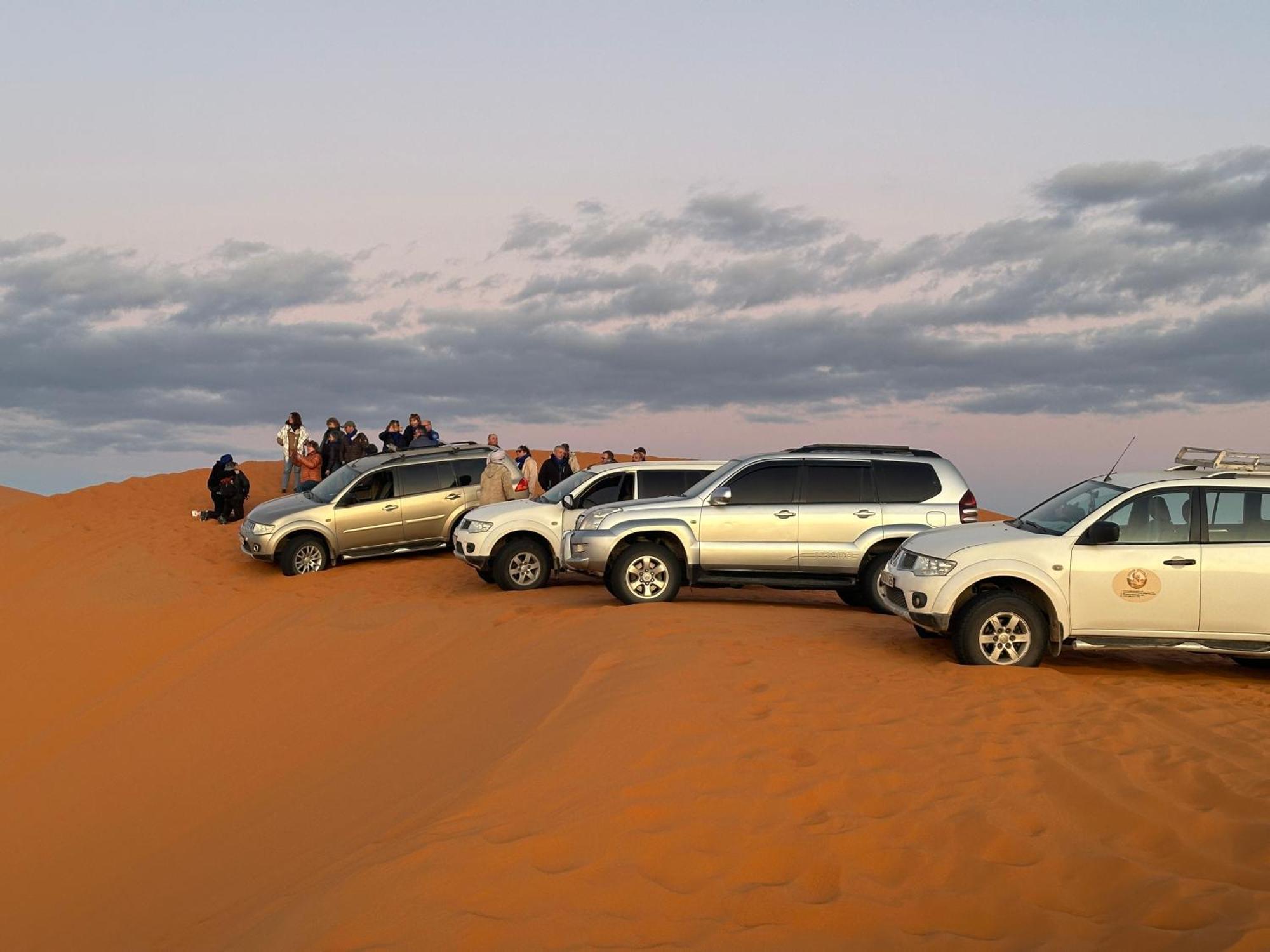 Luxury Desert Camp Мерцуга Екстериор снимка