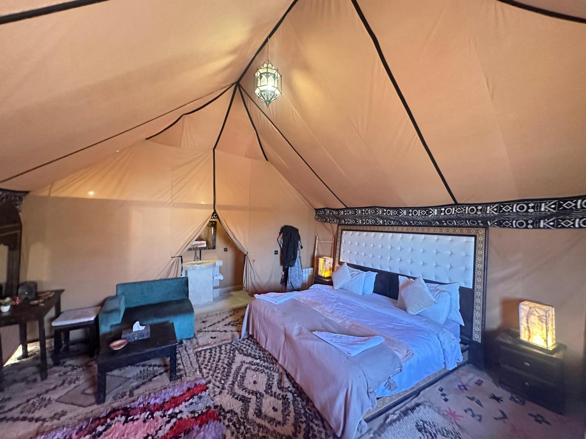 Luxury Desert Camp Hotel Мерцуга Екстериор снимка