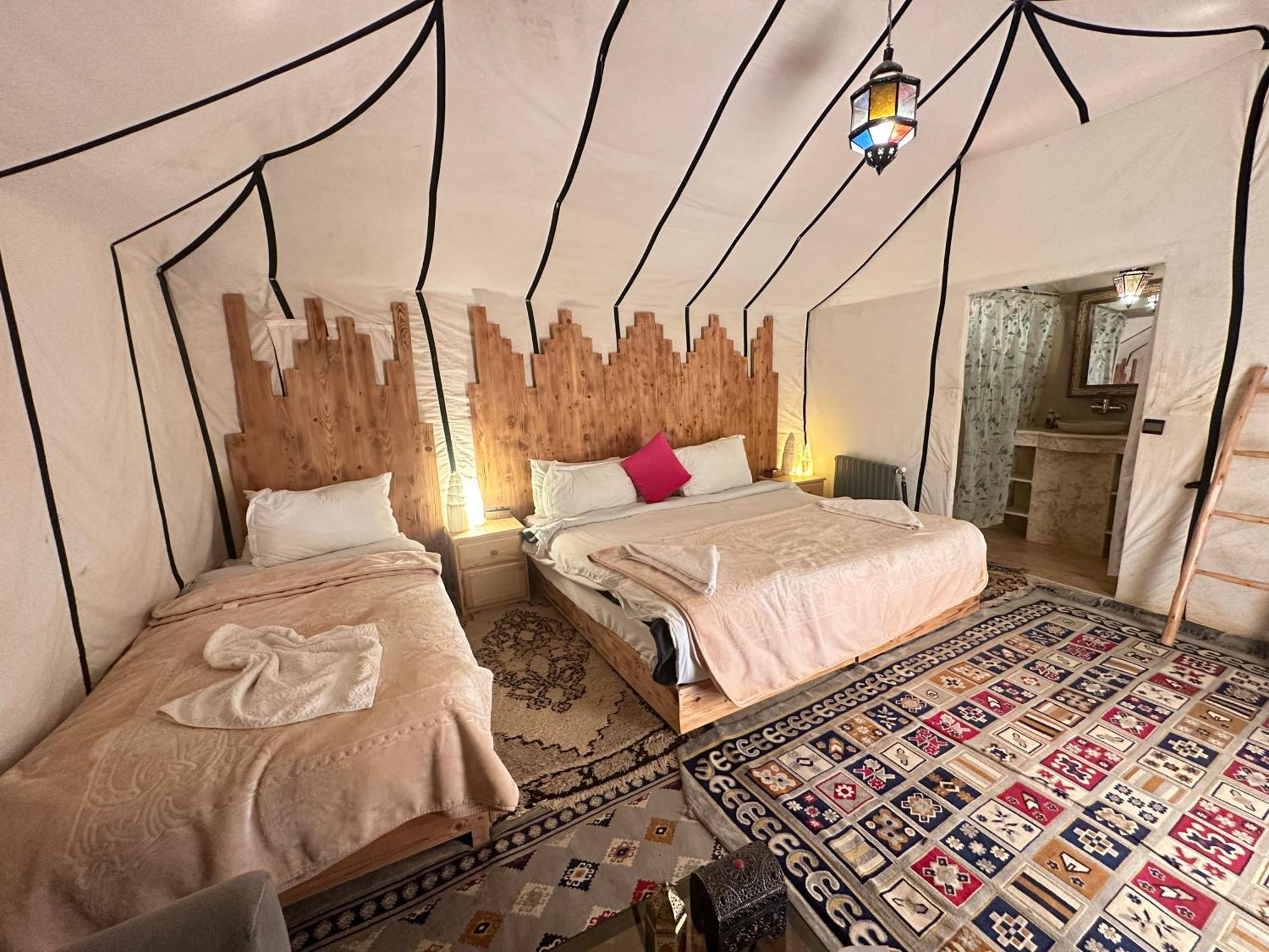 Luxury Desert Camp Hotel Мерцуга Екстериор снимка