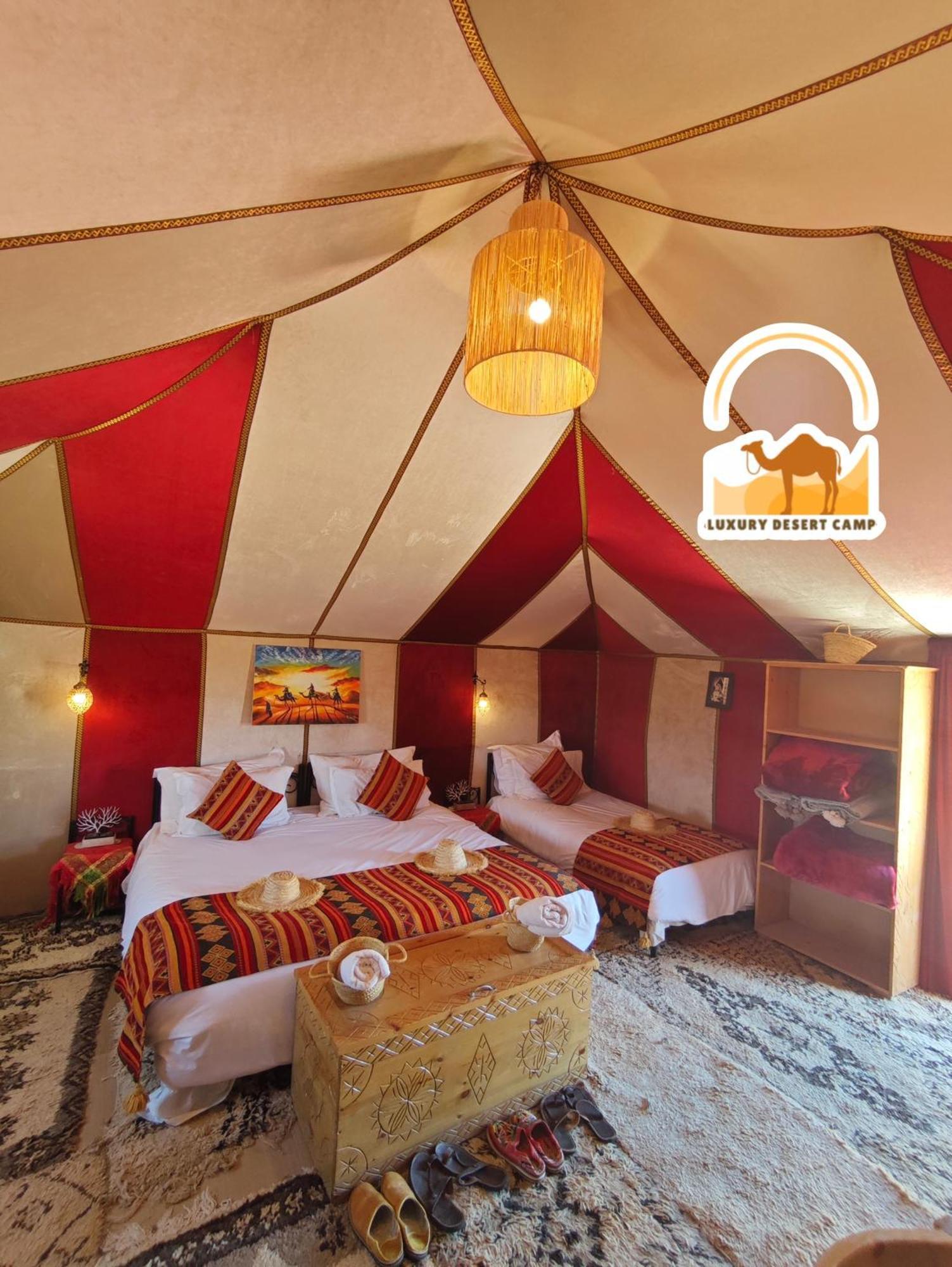 Luxury Desert Camp Мерцуга Екстериор снимка