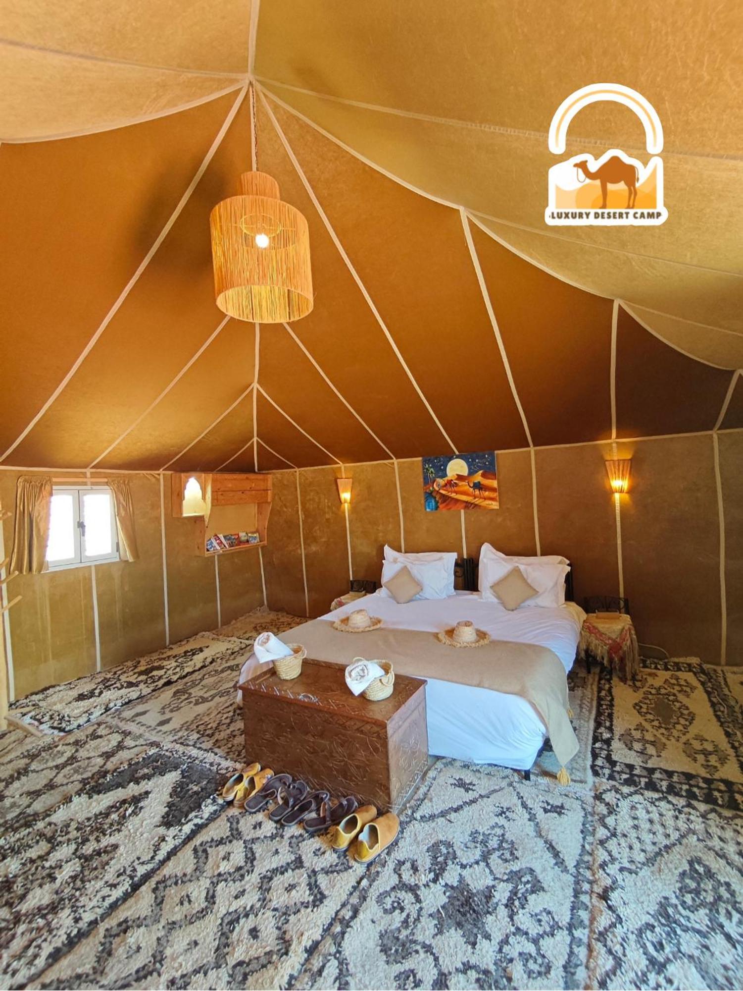 Luxury Desert Camp Мерцуга Екстериор снимка