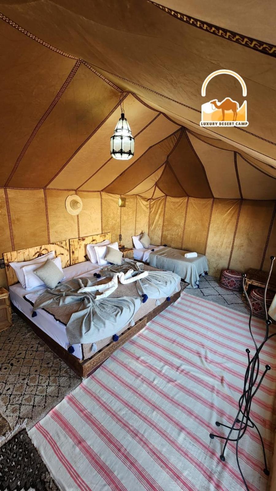 Luxury Desert Camp Мерцуга Екстериор снимка